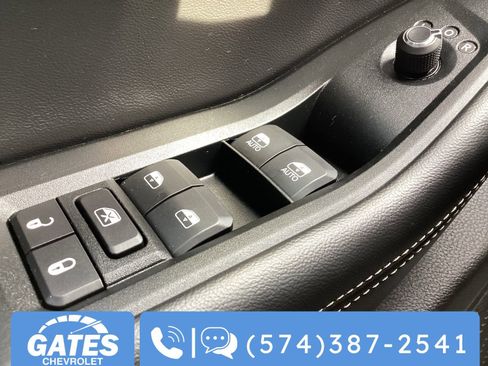 Used 2024 Jeep Grand Cherokee L Limited w/ Luxury Tech Group II image 33