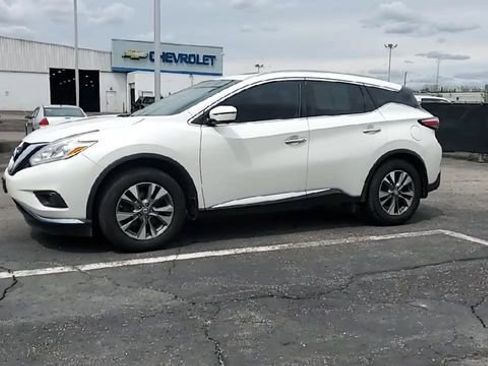Used 2017 Nissan Murano S AWD/4WD image 4