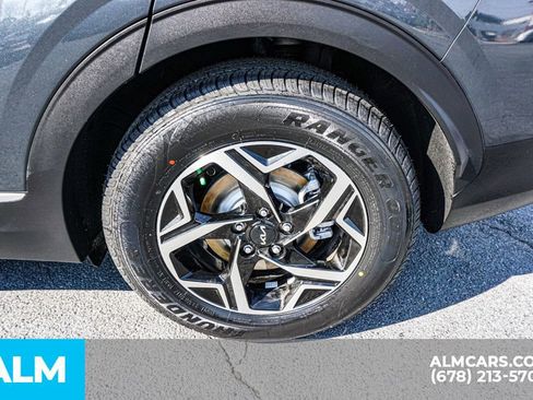 Used 2024 Kia Sportage LX image 16
