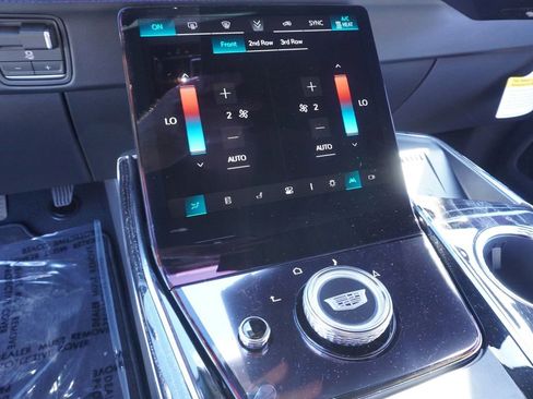 New 2026 Cadillac Escalade IQ Luxury 1 image 18