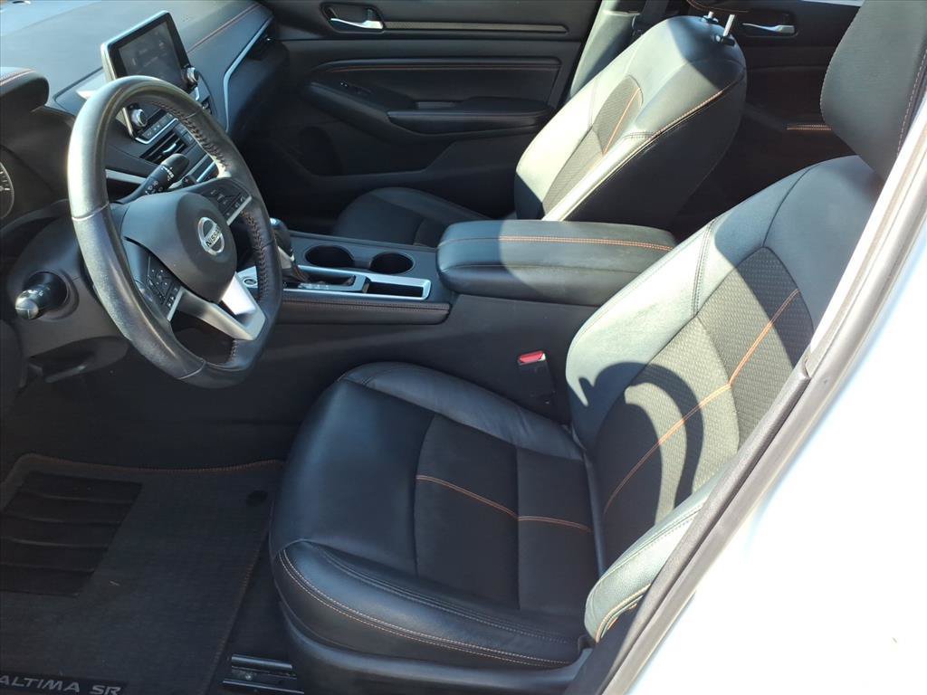 Used 2022 Nissan Altima 2.0 SR FWD image 11