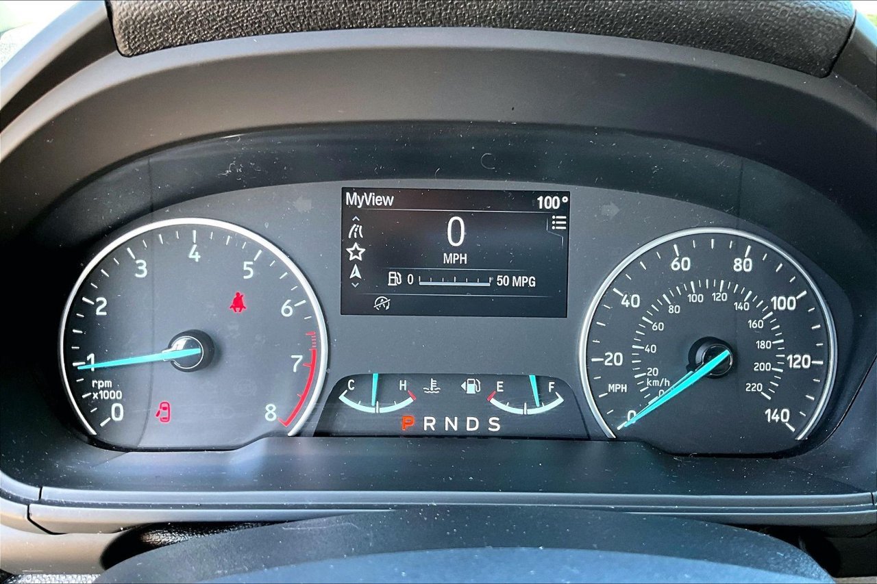 Used 2018 Ford EcoSport SE w/ SE Convenience Package FWD image 12