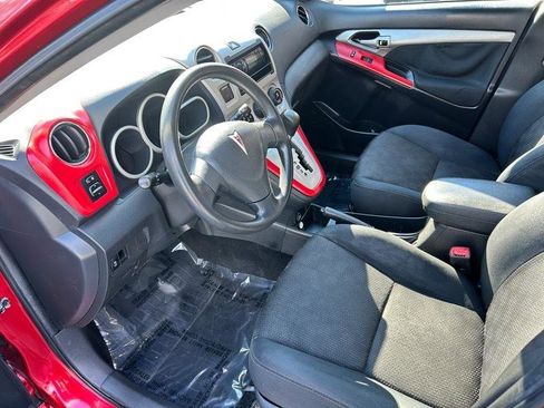 Used 2010 Pontiac Vibe w/ Preferred Package image 29