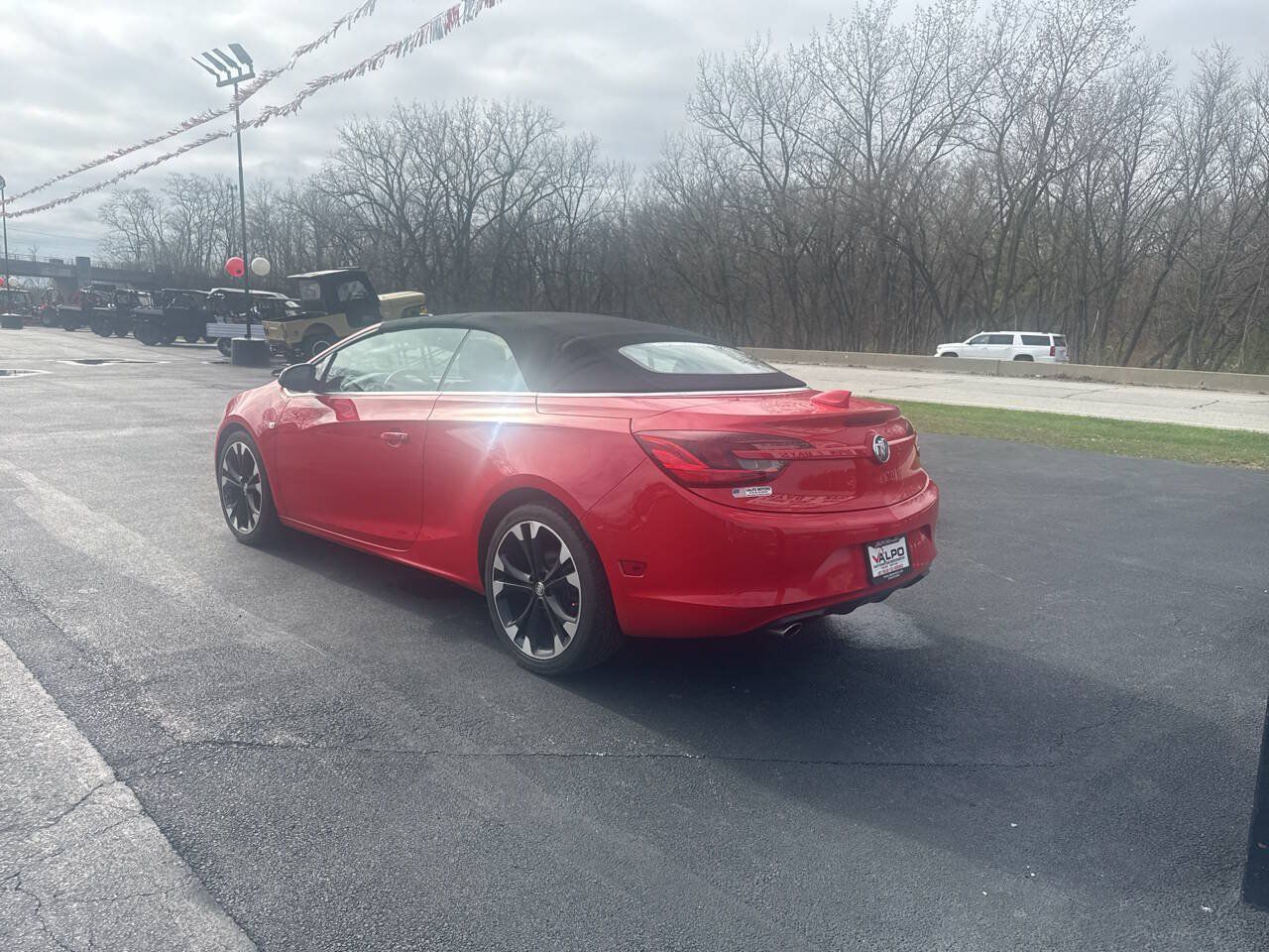 Used 2018 Buick Cascada Sport Touring w/ Dark Effects Package FWD image 12