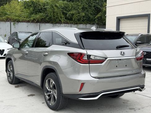Used 2018 Lexus RX 450hL Luxury w/ Accessory Package AWD/4WD image 6