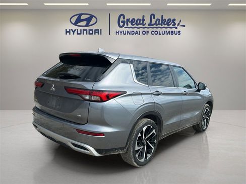 Used 2024 Mitsubishi Outlander SE image 5