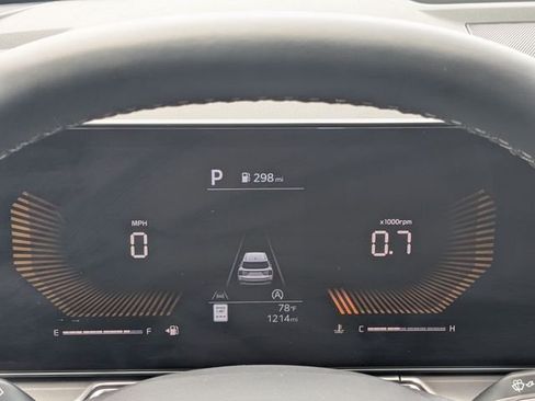 New 2026 Kia Sorento LX FWD image 32