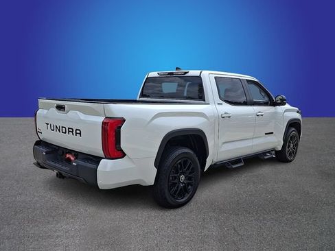 Used 2024 Toyota Tundra Limited AWD/4WD image 4