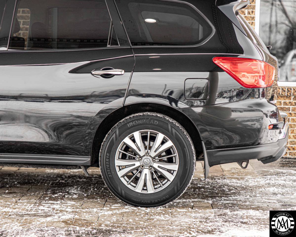 Used 2018 Nissan Pathfinder S AWD/4WD image 5