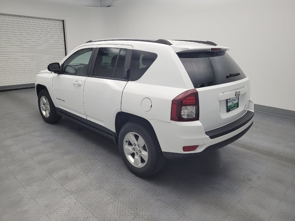 Used 2015 Jeep Compass Sport w/ Power Value Group FWD image 3