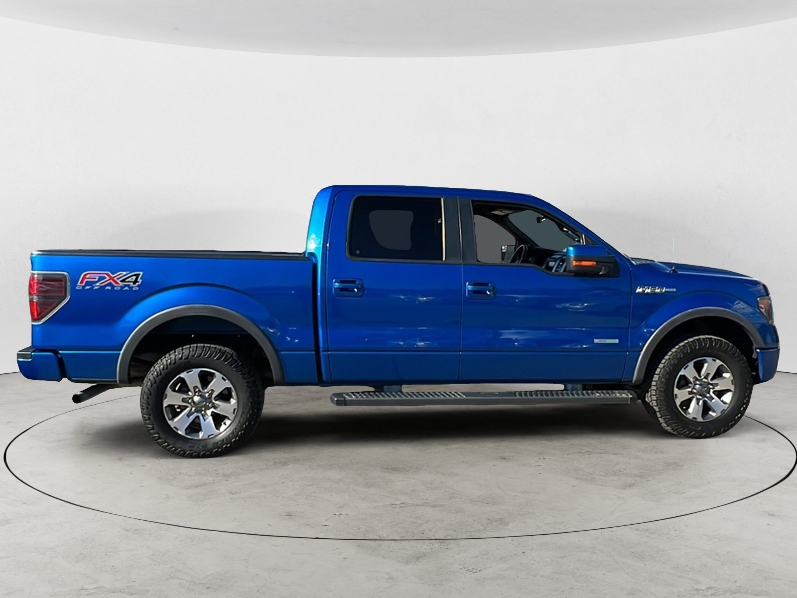 Used 2014 Ford F150 FX4 w/ Equipment Group 402A Luxury AWD/4WD image 7