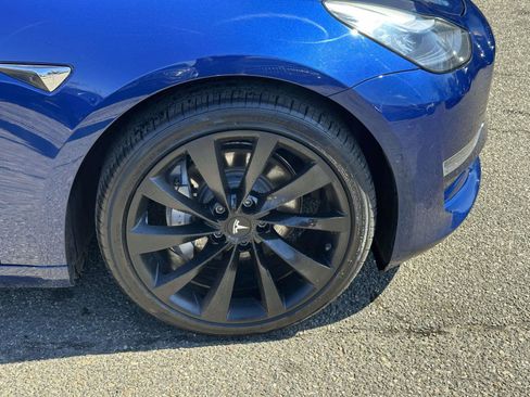 Used 2019 Tesla Model 3 Long Range image 10