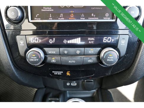 Used 2019 Nissan Rogue SV w/ Sun & Sound Touring Package image 28