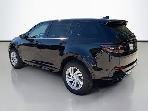 New 2025 Land Rover Discovery Sport S image 3