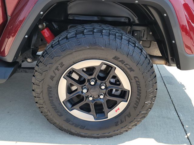 Used 2022 Jeep Gladiator Sport AWD/4WD image 13