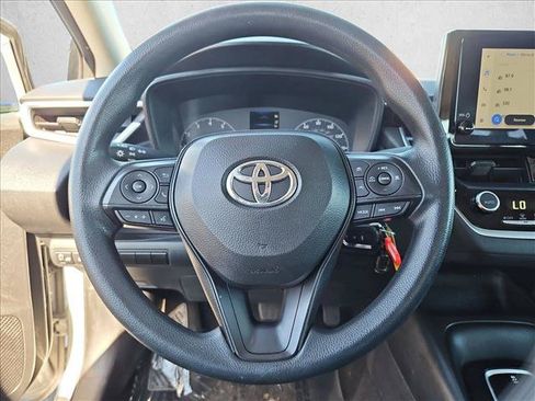 Used 2024 Toyota Corolla LE FWD image 13