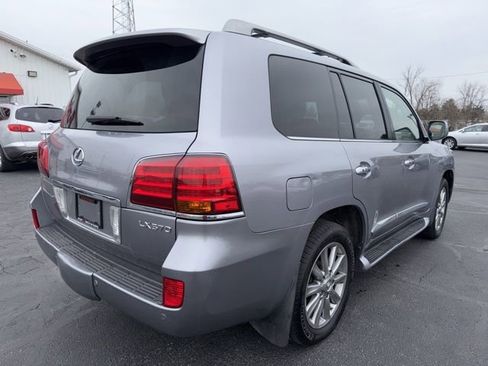 Used 2011 Lexus LX 570 570 w/ Luxury Pkg image 7