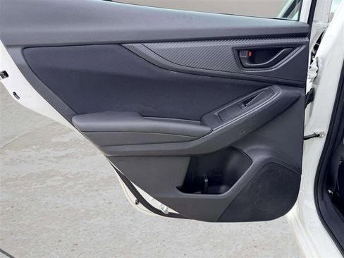 Used 2018 Subaru Impreza 2.0i Premium image 18