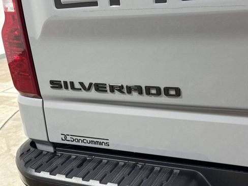Used 2025 Chevrolet Silverado 1500 Custom Trail Boss w/ LPO, Dark Essentials Package AWD/4WD image 25