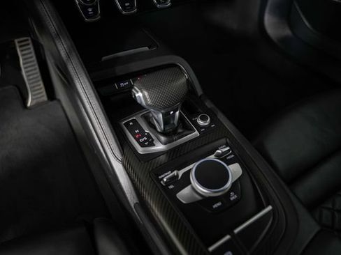 Used 2017 Audi R8 V10 plus AWD/4WD image 20