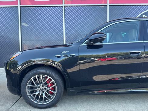 Used 2023 Maserati Grecale GT AWD/4WD image 15