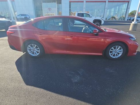 Used 2025 Toyota Camry LE FWD image 2
