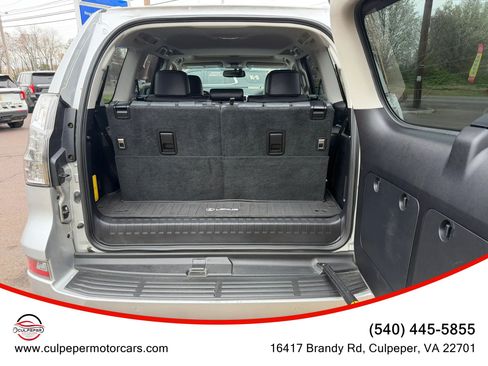 Used 2016 Lexus GX 460 w/ Premium Package image 13