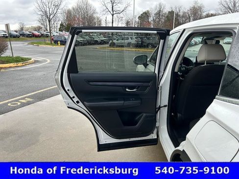 Used 2023 Honda CR-V EX image 16