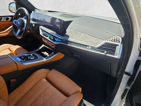 Used 2026 BMW X5 xDrive50e w/ M Sport Package AWD/4WD image 21