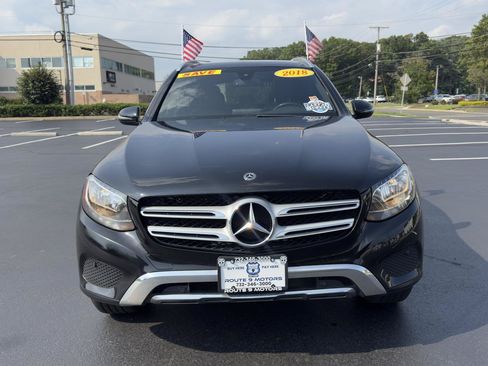 Used 2018 Mercedes-Benz GLC 300 4MATIC w/ Multimedia Package image 2