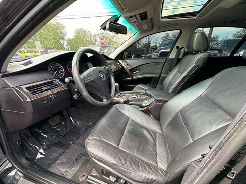 Used 2006 BMW 530xi Sedan image 9