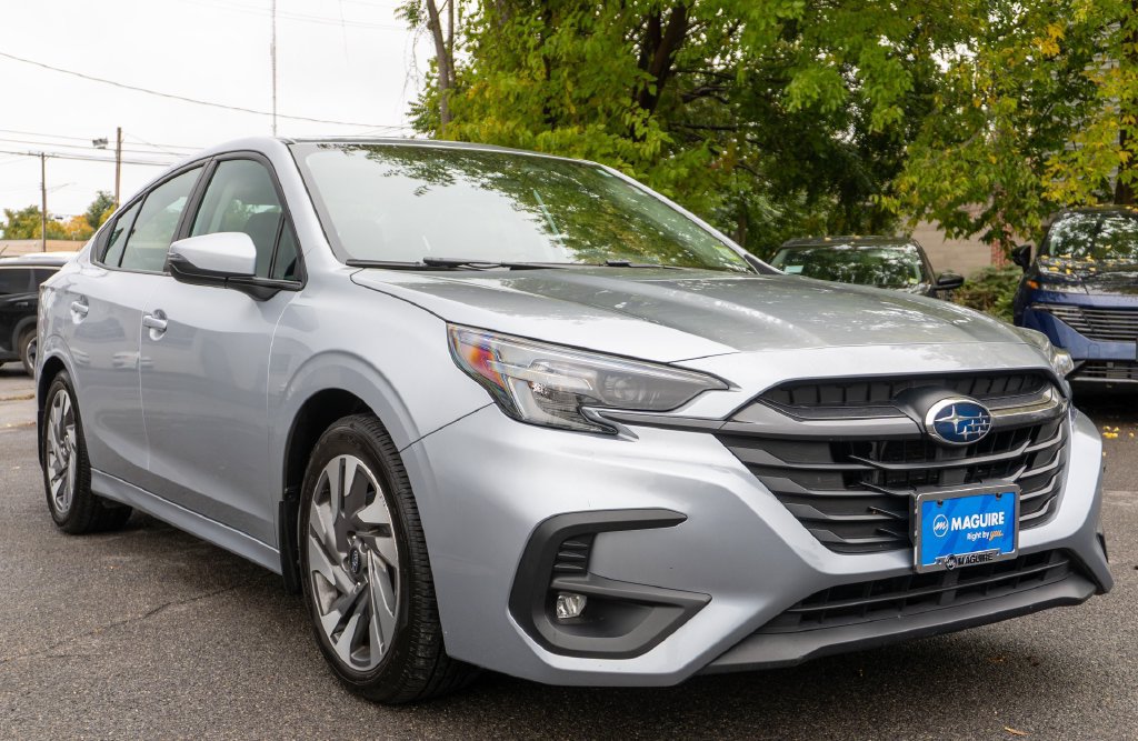 Used 2024 Subaru Legacy Limited AWD/4WD image 4