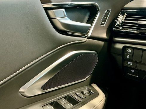 New 2026 Acura RDX SH-AWD image 16