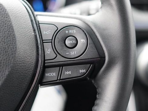 Certified 2025 Toyota RAV4 SE image 24