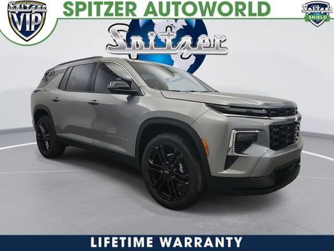 New 2026 Chevrolet Traverse LT image 1