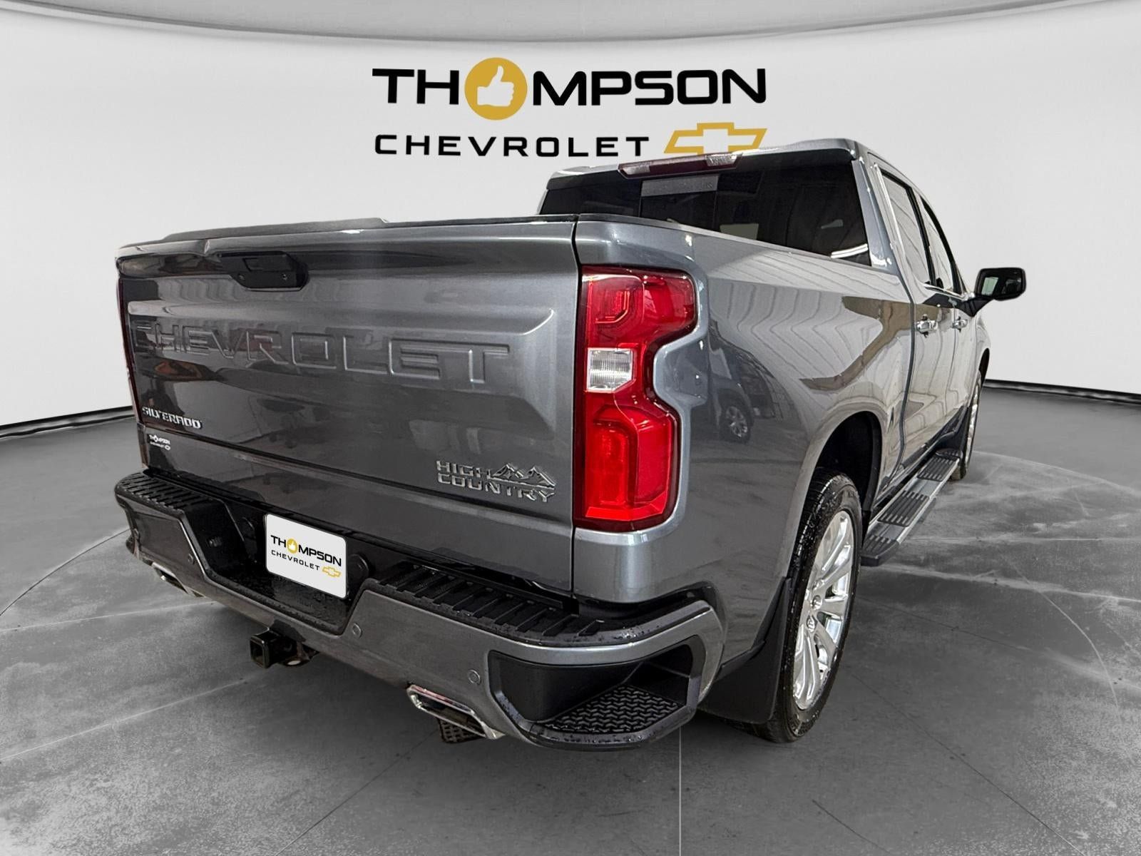 Used 2021 Chevrolet Silverado 1500 High Country AWD/4WD image 5