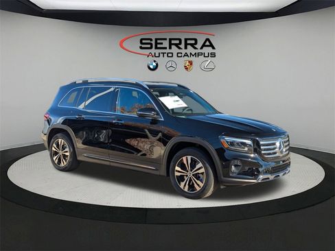New 2026 Mercedes-Benz GLB 250 4MATIC image 1