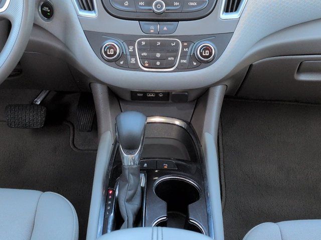Used 2025 Chevrolet Malibu LT FWD image 17
