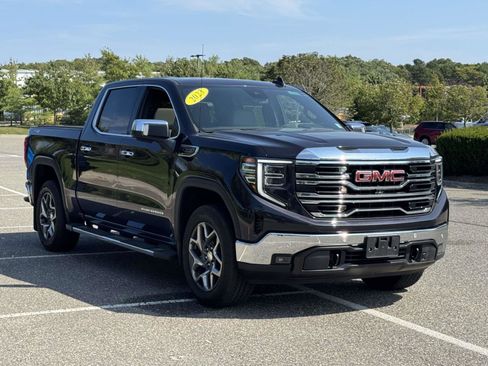 Used 2023 GMC Sierra 1500 SLT w/ SLT Premium Plus Package image 2
