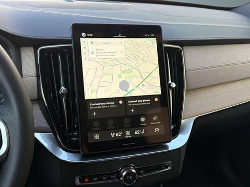 New 2026 Volvo XC90 B6 Plus w/ Protection Package AWD/4WD image 18