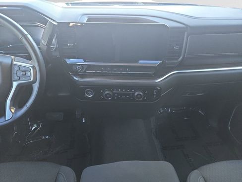 Used 2023 Chevrolet Silverado 1500 LT image 12