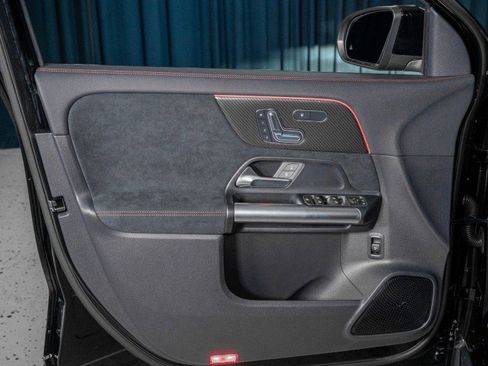 Certified 2025 Mercedes-Benz GLA 250 250 SUV image 12