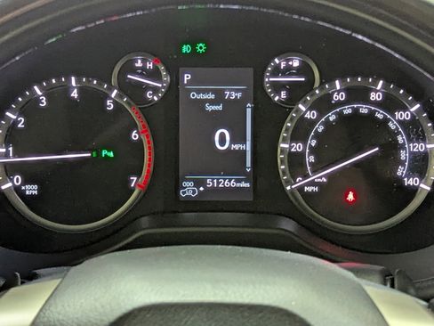 Used 2021 Lexus GX 460 Luxury image 15