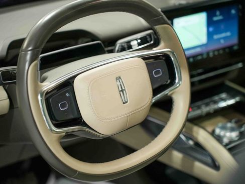 Used 2024 Lincoln Nautilus Reserve w/ Equipment Group 202A image 29