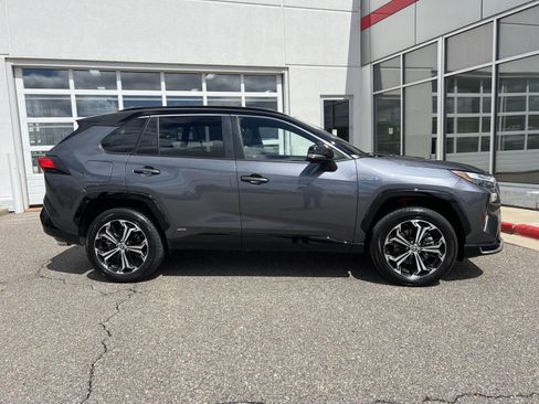 Used 2024 Toyota RAV4 XSE w/ Weather Package AWD/4WD image 16