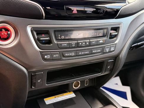 Used 2022 Honda Pilot Special Edition image 22