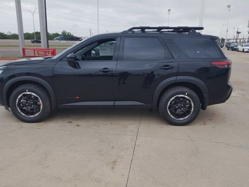 New 2026 Nissan Pathfinder Rock Creek AWD/4WD image 3