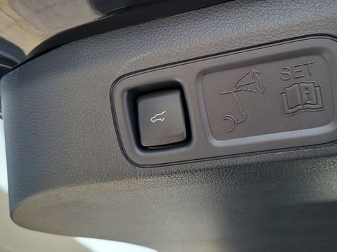 Used 2024 Lincoln Navigator L Reserve AWD/4WD image 12