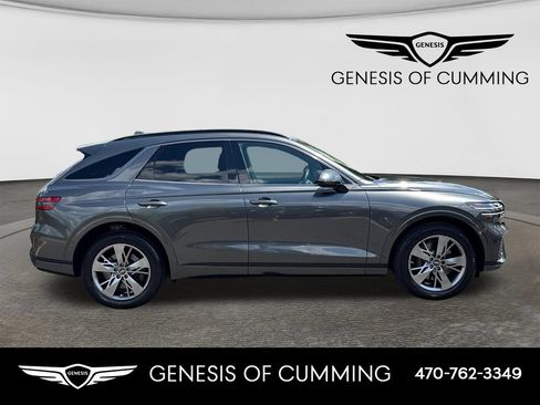 Used 2024 Genesis GV70 3.5T Sport AWD/4WD image 8