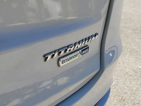 Used 2019 Ford Fusion Titanium AWD/4WD image 13